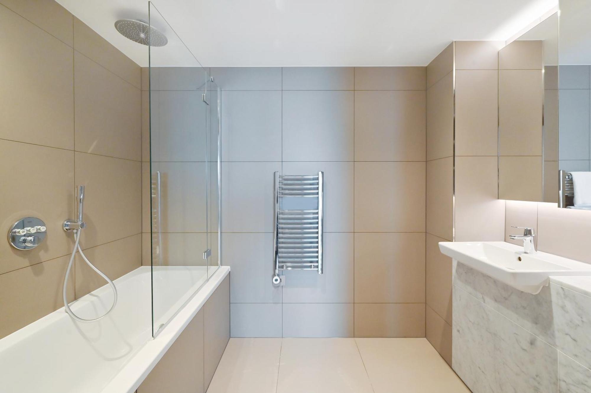 Appartamento Access Tower Hill Londra Esterno foto